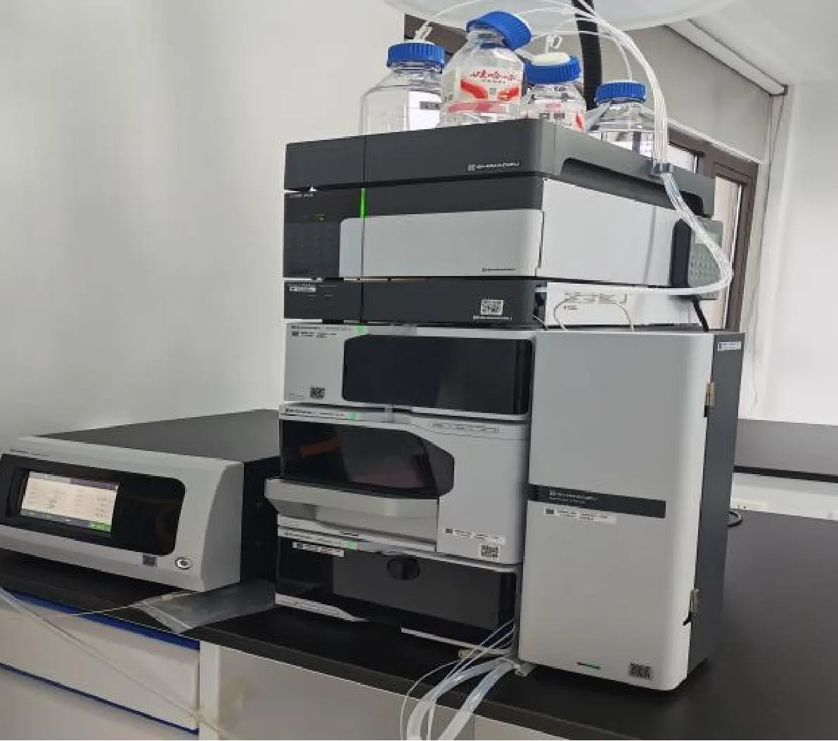 Liquid Chromatography| Shimadzu LC-16